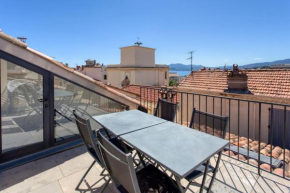 Air conditioned Triplex Furnished apartment with a sea view rooftop terrace